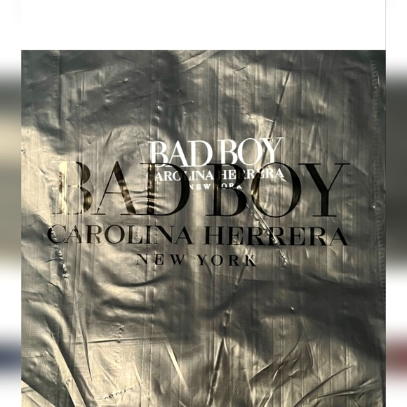 NWT Carolina Herrera Women's weekender duffle bag by Carolina Herrea - Picture 3 of 5